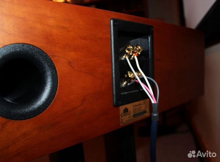 Центральный канал Castle Lincoln C2 walnut