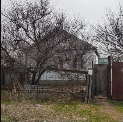 Дом 52,1 м² на участке 6,8 сот.