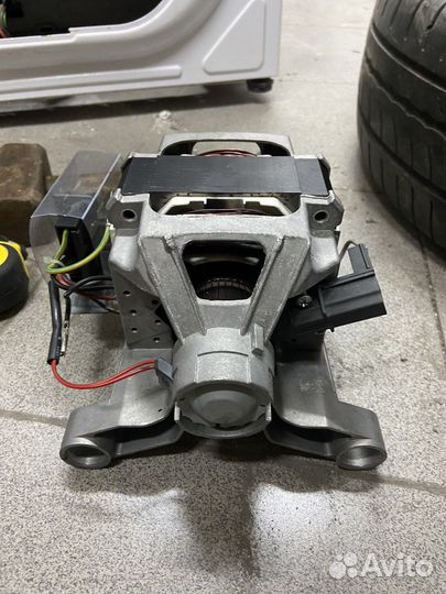 Ремонт стиральных машин/Холодильников