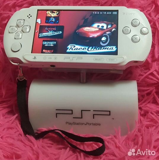 Sony PSP E1008 Белая + 32 GB + Коробка + Комплект