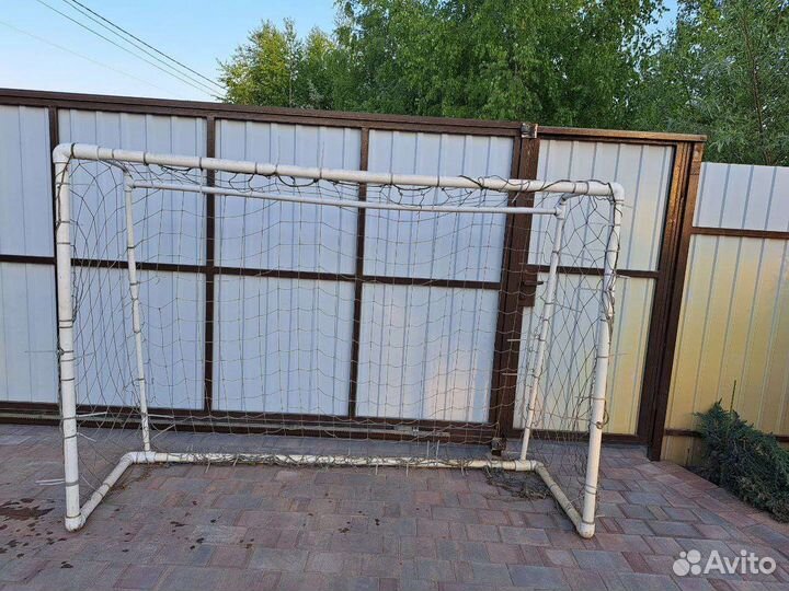 Футбольные ворота
