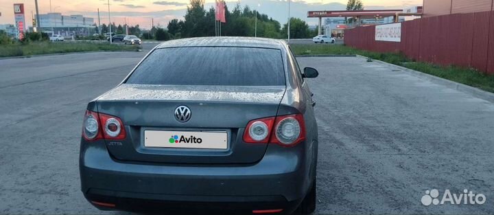 Volkswagen Jetta 1.6 AT, 2006, 180 000 км