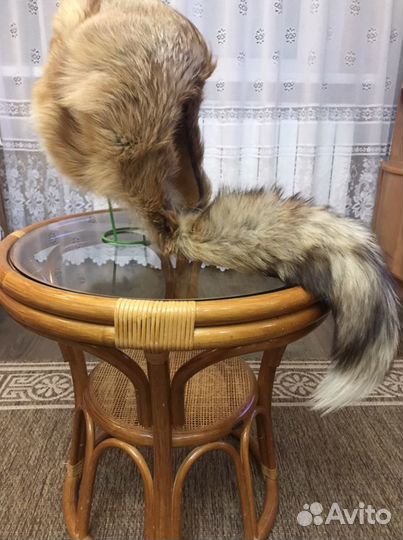 Шапка из лисы с хвостом