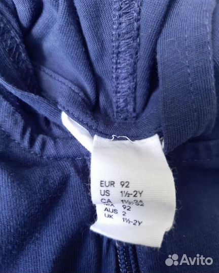 Спортивный костюм