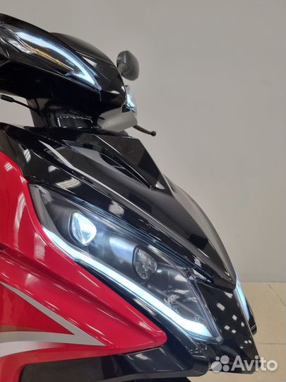 Скутер Мотомир Spark 125 куб(по документам 49.9)