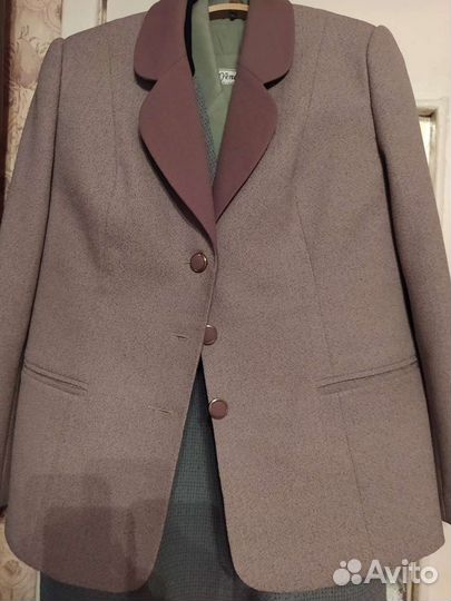 Пиджаки женские