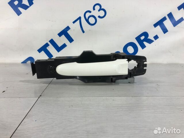 Ручка двери передняя правая nissan juke 1.6 мт