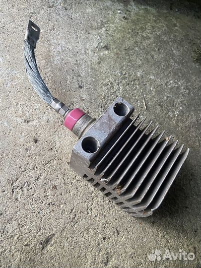 Диод д161-250 с радиатором