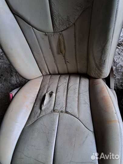 Комплект сидений на Ягуар s-type