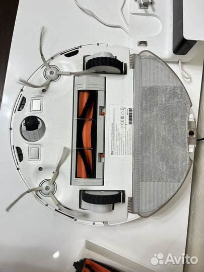 Робот-пылесос Xiaomi Robot Vacuum-Mop Essential