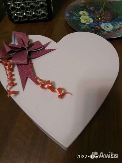 Большая коробка сердце розовая