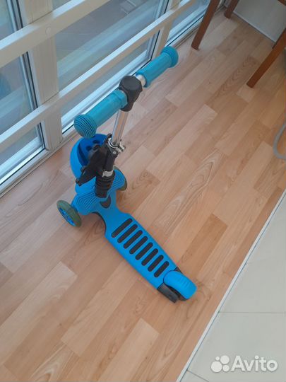 Самокат детский трехколесный бу