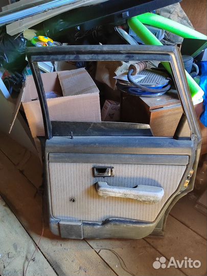 Дверца от ауди 100