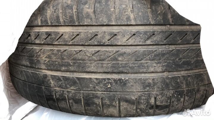 Goodyear EfficientGrip 255/50 R19