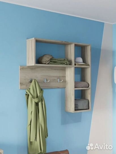 Вешалка настенная в прихожую