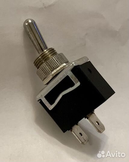 Тумблер переключатель