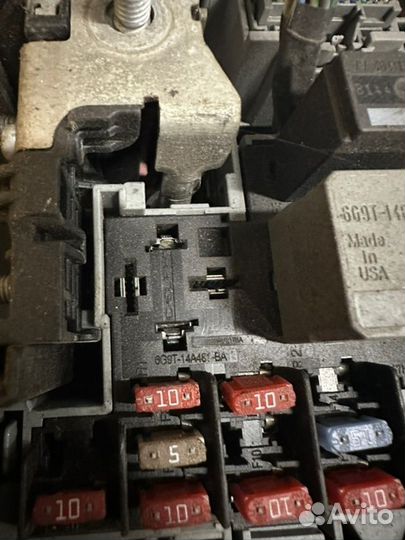 Блок предохранителей Ford Galaxy