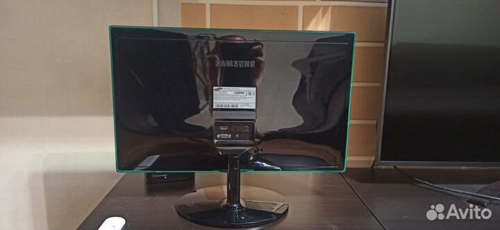 Монитор samsung S22D390Q