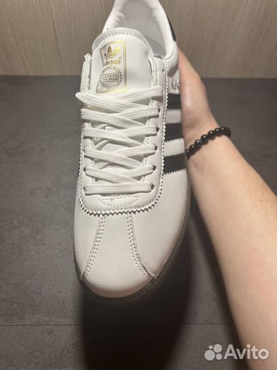 Кроссовки мужские adidas munchen white 41-45