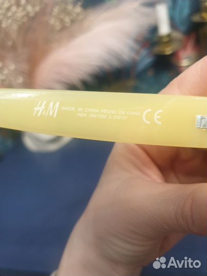 Солнцезащитные очки hm