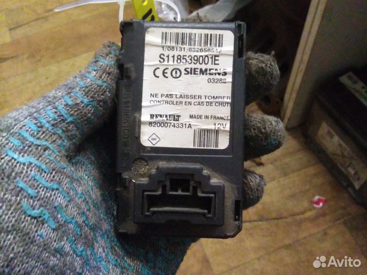 Замок зажигания Renault Megane