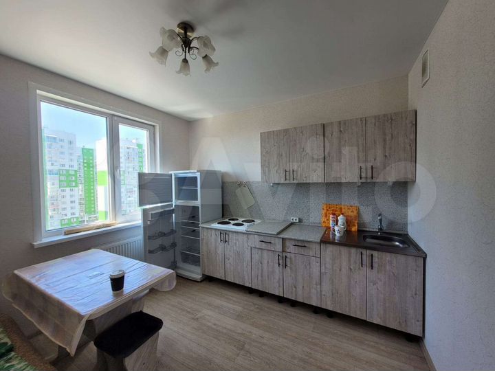 1-к. квартира, 35 м², 10/17 эт.