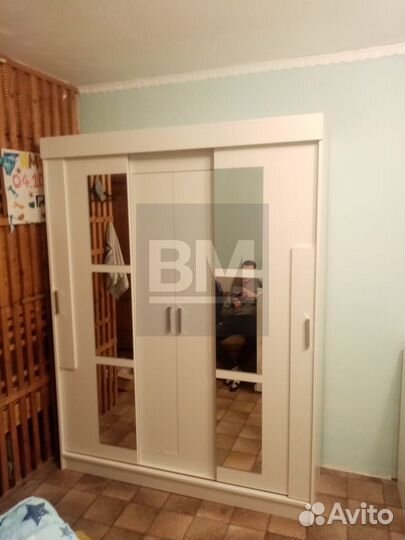 Шкаф купе с зеркалом белый