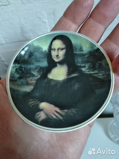 Маленькая декоративная тарелка с Мона Лизой