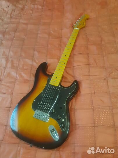Гитара стратокастер