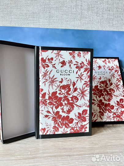 Блокнот gucci
