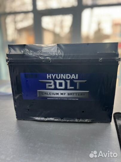 Аккумулятор автомобильный AGM