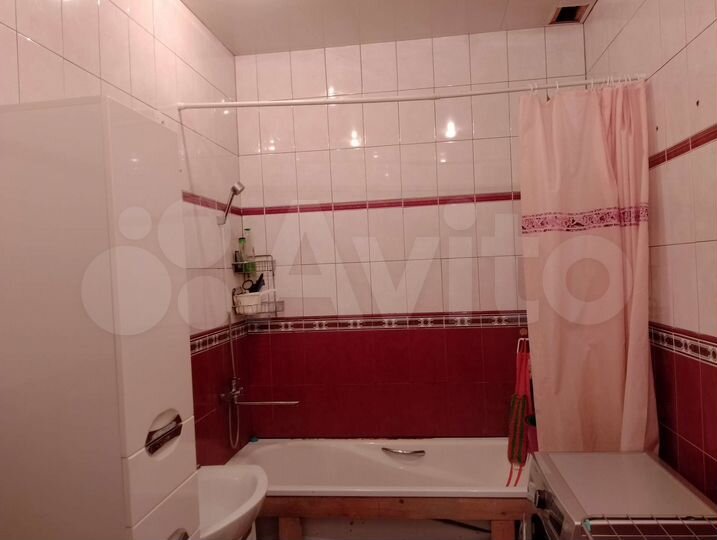 Дом 200 м² на участке 2,5 сот.