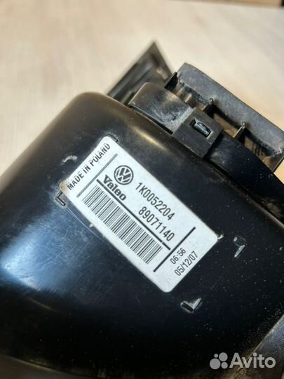 Фонарь задний правый Volkswagen Golf 5 BSE