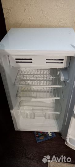 Холодильник бу маленький