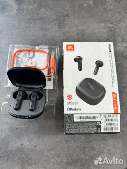 Беспроводные наушники JBL wave300