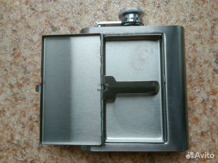 Фляжка с подсигарником