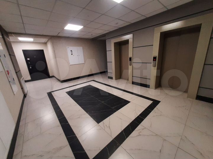 3-к. квартира, 90 м², 11/17 эт.