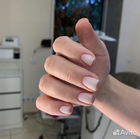 Маникюр, педикюр