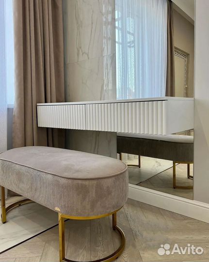 Шкаф распашной с фрезеровкой