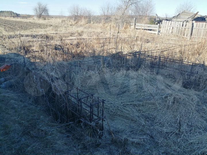 Дом 20 м² на участке 17 сот.