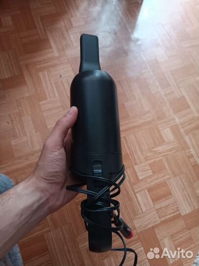 Автомобильный пылесос