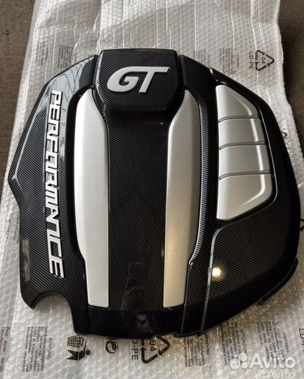 Крышка на двигатель Audi A5 B9