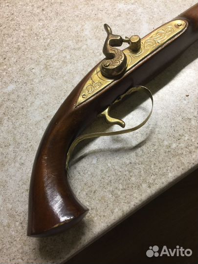 Ковровый вариант театрального пистолета 1760 года