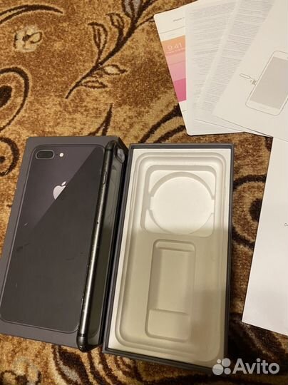 Телефон iPhone 8 plus