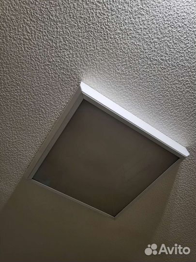 Светильник потолочный