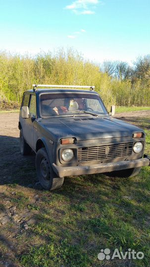 Автомобиль vaz21213