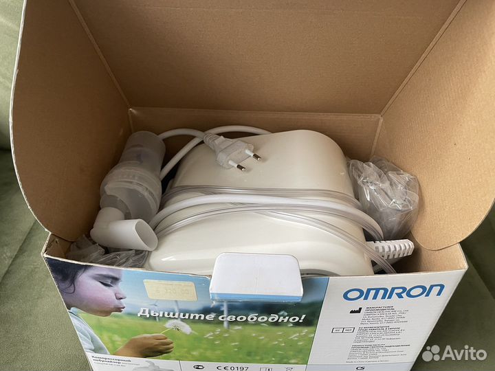 Компрессорный ингалятор небулайзер omron ne-c28-ru