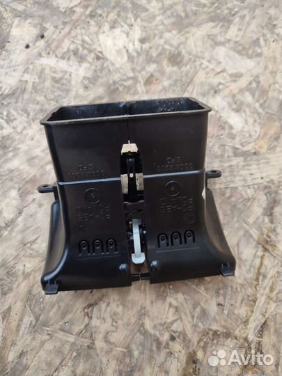 Дефлектор подлокотника Vw Passat b6, Passat CC