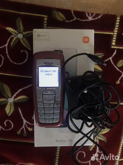 Кнопочный телефон Nokia 2600