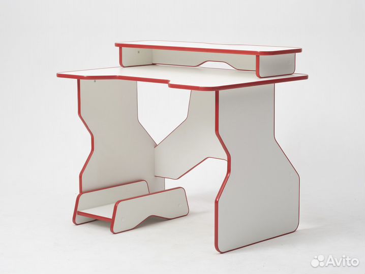 Компьютерный геймерский/игровой стол